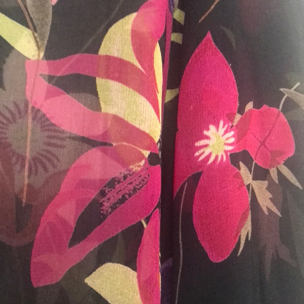 Galinda Wang, size 10, silk shirt